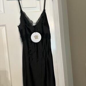 PRINCESS POLLY LACE BLACK DRESS! BRAND NEW SIZE 6!